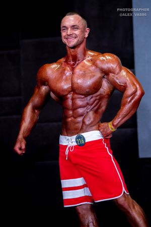MEN'S PHYSIQUE 179
